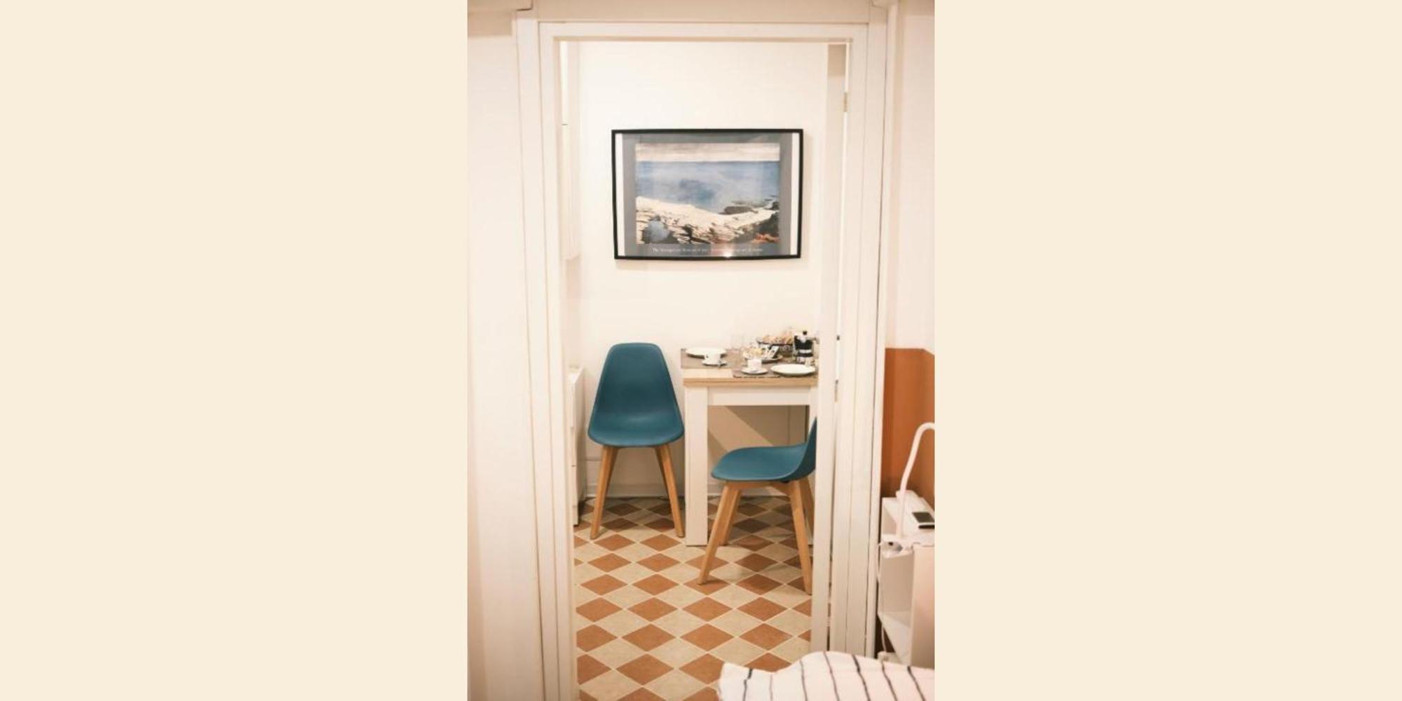 Nespolino, Piccola Casetta In Centro Storico Al Piano Terra Con Piccolo Spazio Esterno Privato Naples Extérieur photo