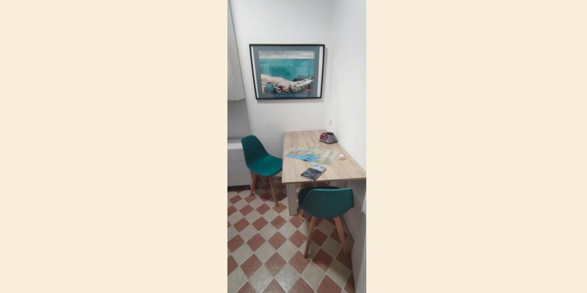 Nespolino, Piccola Casetta In Centro Storico Al Piano Terra Con Piccolo Spazio Esterno Privato Naples Extérieur photo