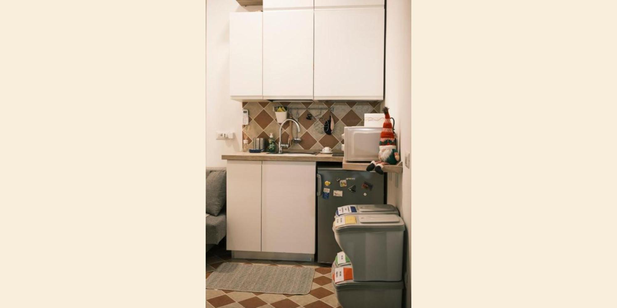 Nespolino, Piccola Casetta In Centro Storico Al Piano Terra Con Piccolo Spazio Esterno Privato Naples Extérieur photo